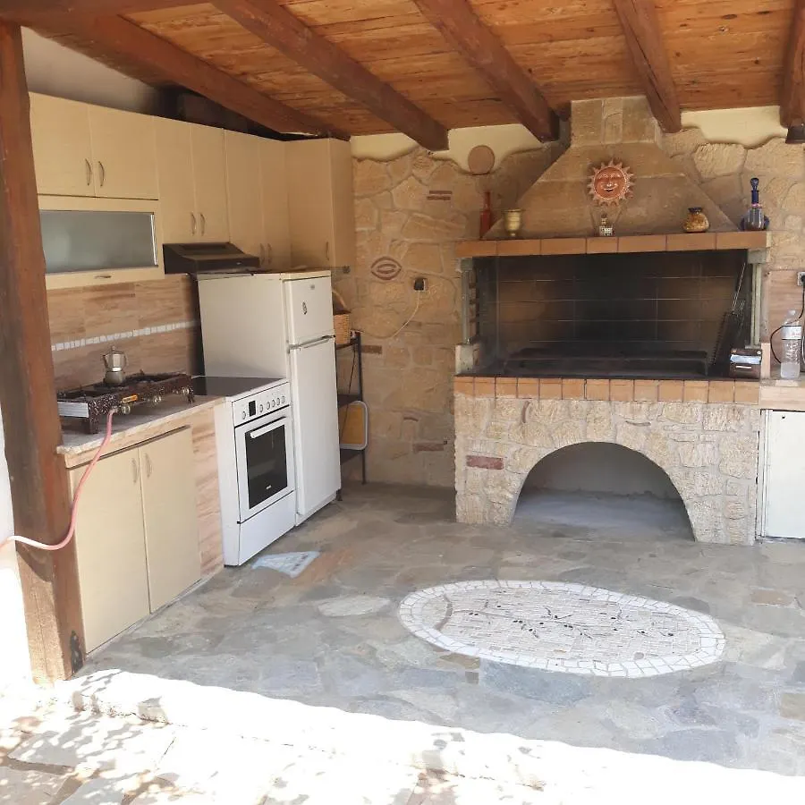 Evdokia Country Maisonette Ágios Mámas Hébergement de vacances